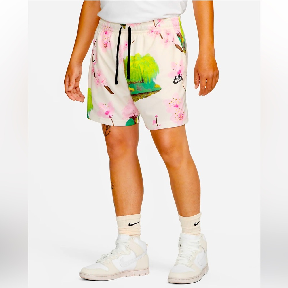 Nike Club CherryBlossom Mesh Shorts